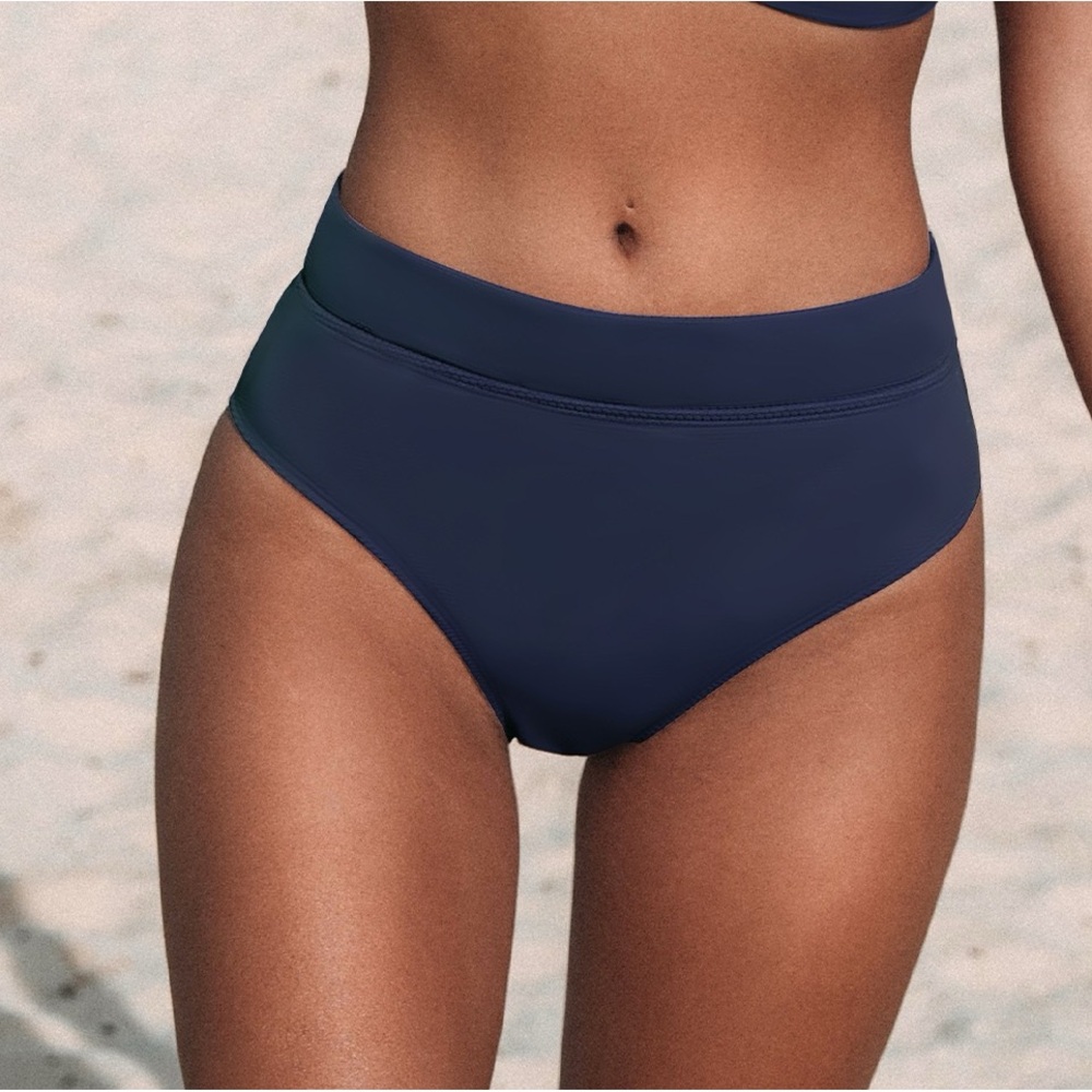 Women’s Cupshe bikini bottoms